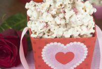 Frosted Sugar Cookie Popcorn