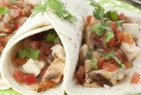 Vibrant Grilled Chicken Soft Tacos