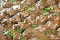 Swedish Meatballs in Velvety Gravy