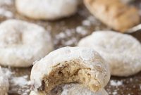 Fudgy Peanut Butter Chocolate Crinkle Cookies
