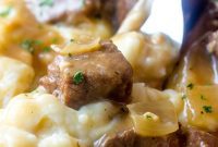 Melt-in-Your-Mouth Slow Cooker Beef Tips with Golden Gravy