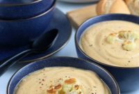 Golden Roasted Cauliflower Bisque