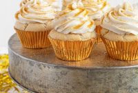 Sparkling New Year’s Eve Celebration Cupcakes