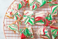 Irresistible Christmas Ritz Toffee