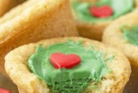 Mini Grinch Cookie Cups
