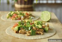 Easy Slow Cooker Peanut Chicken Tacos