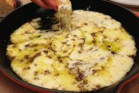 Molten Baked Cheese Dip
