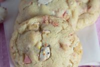 Playful Frosted Critter Cookies