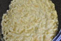 Dreamy Slow Cooker Mac and Cheese