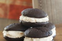 Crisp Brownie Brittle Whoopie Pies with Zesty Orange Marmalade