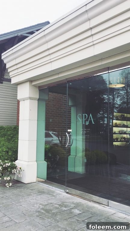 Rochester-NY-Delmonte-Spa-Lodge-Hotel-Review-Babymoon