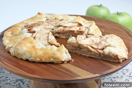 This Apple Crostata recipe is a simple, rustic tart filled with sweet apple filling and is one of our favorite new ways to enjoy those fall apples from apple picking!