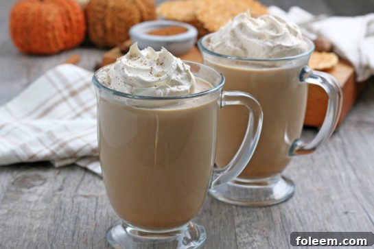 Easy Homemade Pumpkin Spice Latte: A perfect fall drink with coffee, traditional autumn spices, and cinnamon