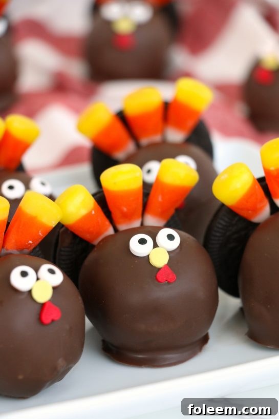 Simple Turkey Cake Pops are fun to make for fall or Thanksgiving celebrations.