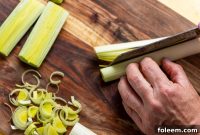 How to Cook Leeks Perfectly: Sauté, Roast, and Braise Techniques