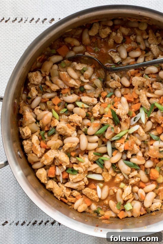Buffalo Chicken and White Bean Chili