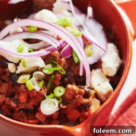 Spicy beef chili with jalapeno