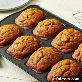 Mini Pumpkin Bread Loaves