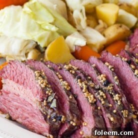 Slow Cooker Corned Beef and Cabbage