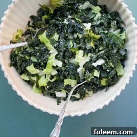 Romaine and Kale Salad with Lemon Dressing